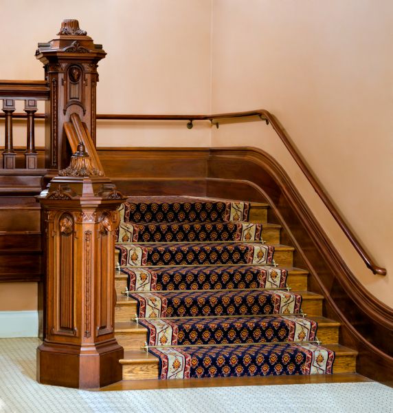 Stair Rug Installation